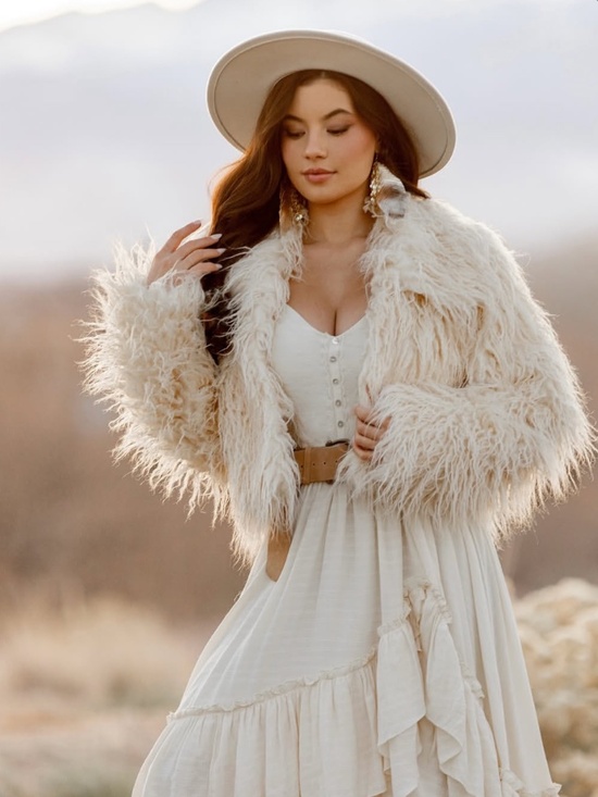 Joyfolie Jackets & Blazers - Joyfolie Gladys Faux Fur Coat